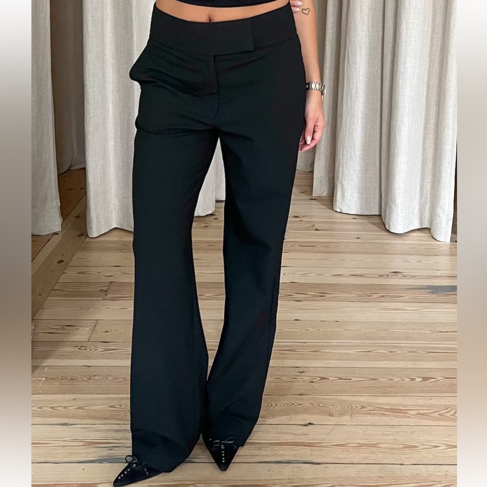 Djerf Avenue Day to Day pants in black